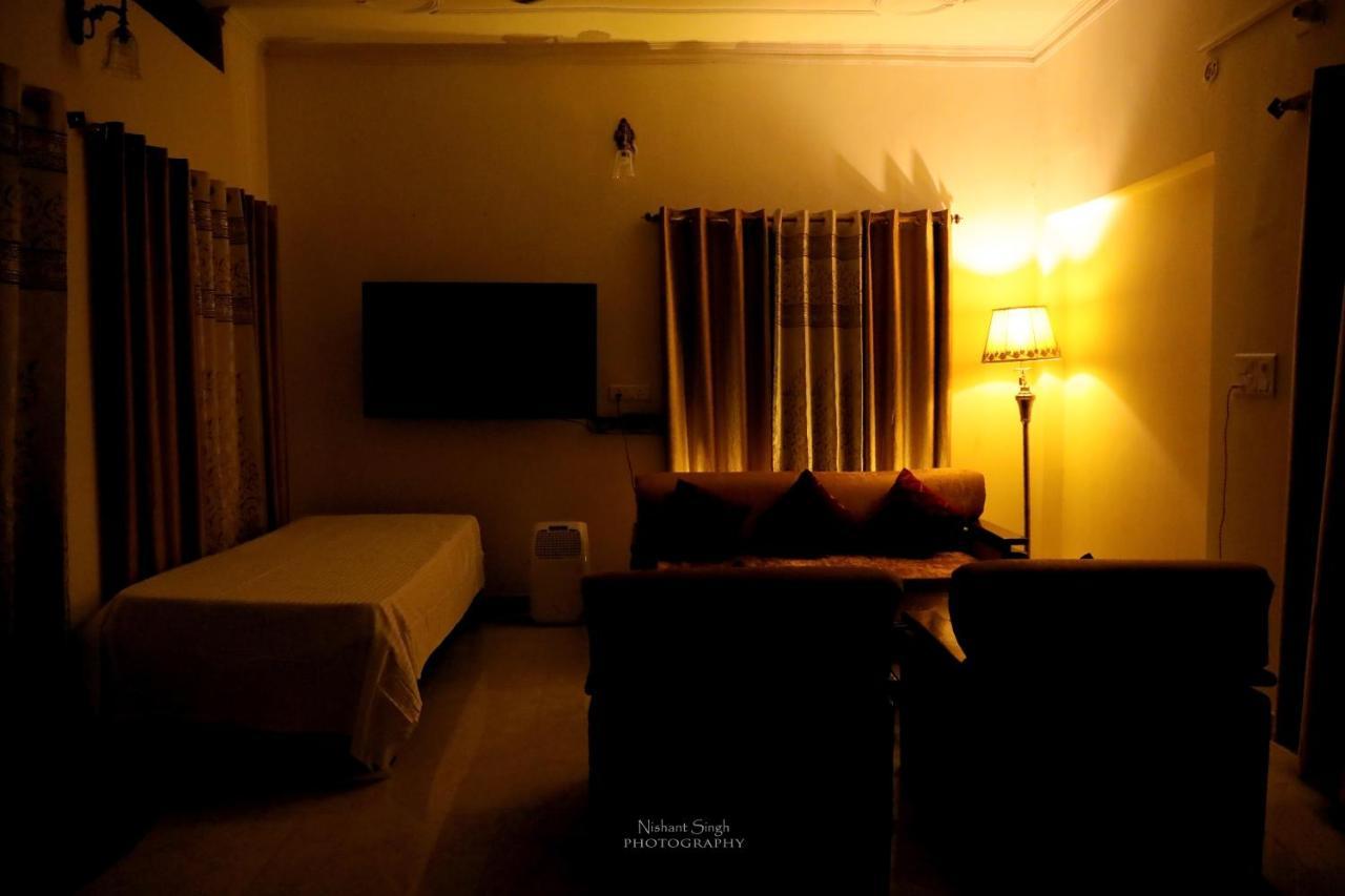 Tattva Luxurious Apartment Varanasi Eksteriør bilde