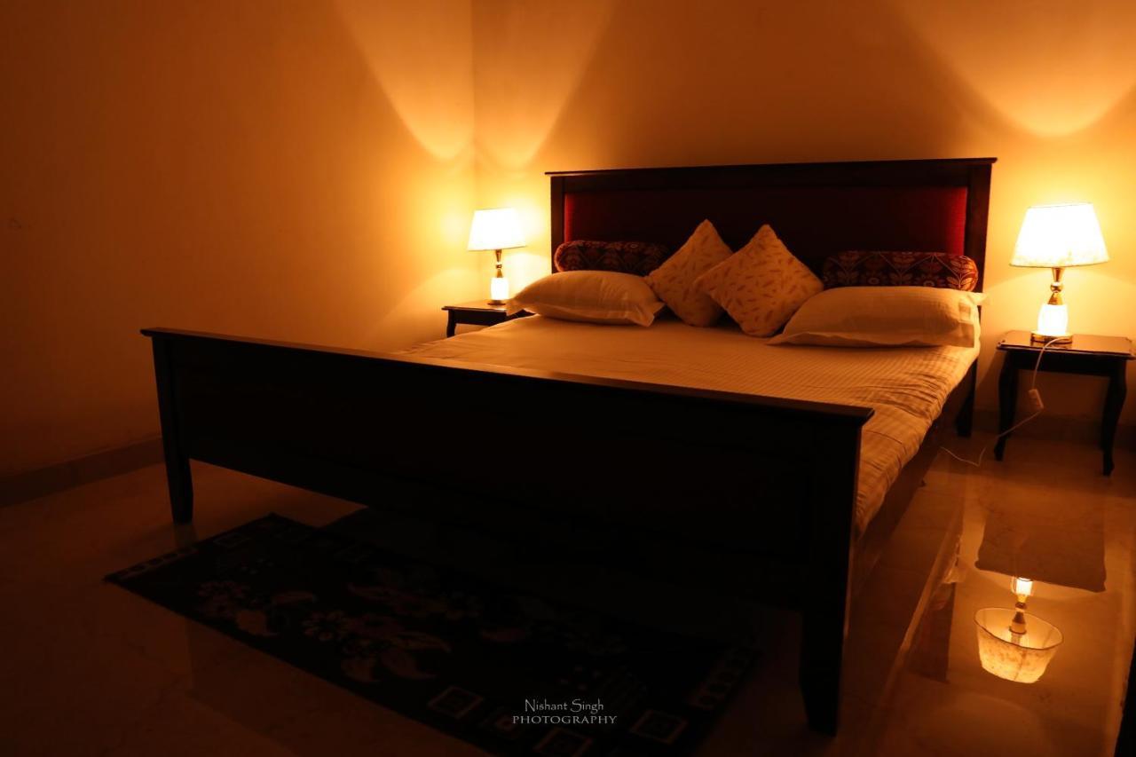 Tattva Luxurious Apartment Varanasi Eksteriør bilde